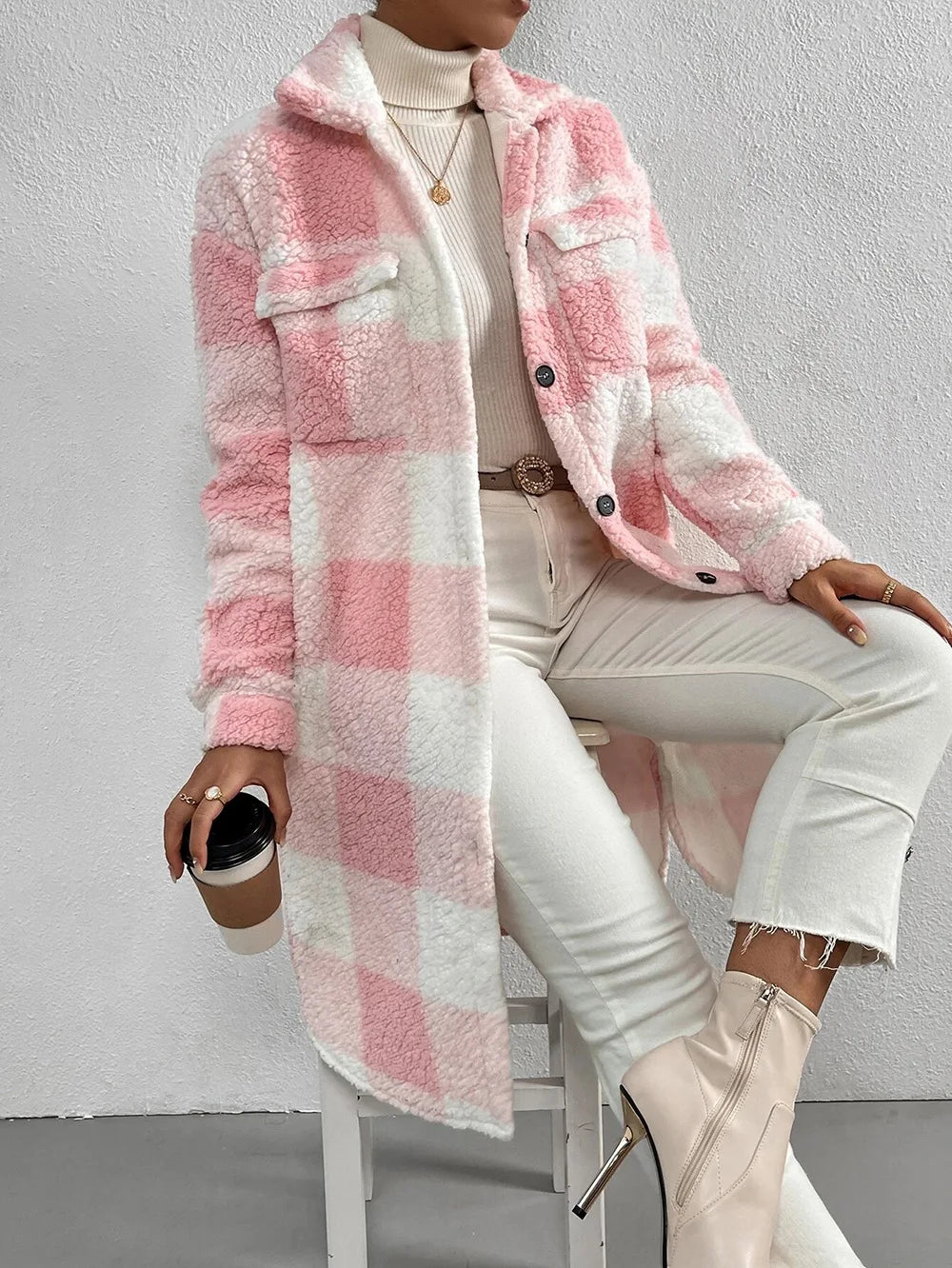 🧥 Abrigo Largo de Cuadros con Forro Polar – Estilo Trench Premium