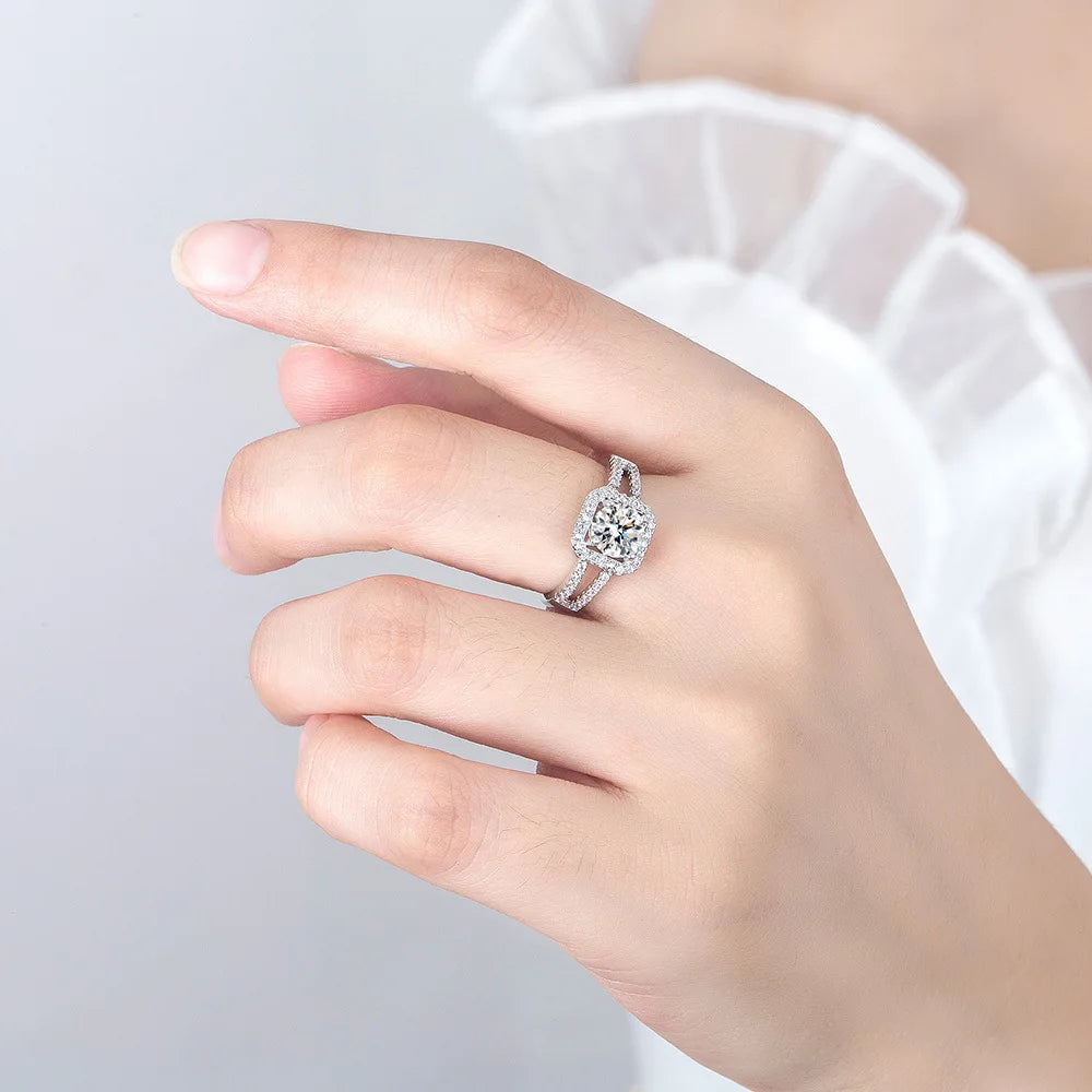 925 Sterling Silver Ring with 5A Zirconia – Top Quality Engagement & Wedding Jewelry