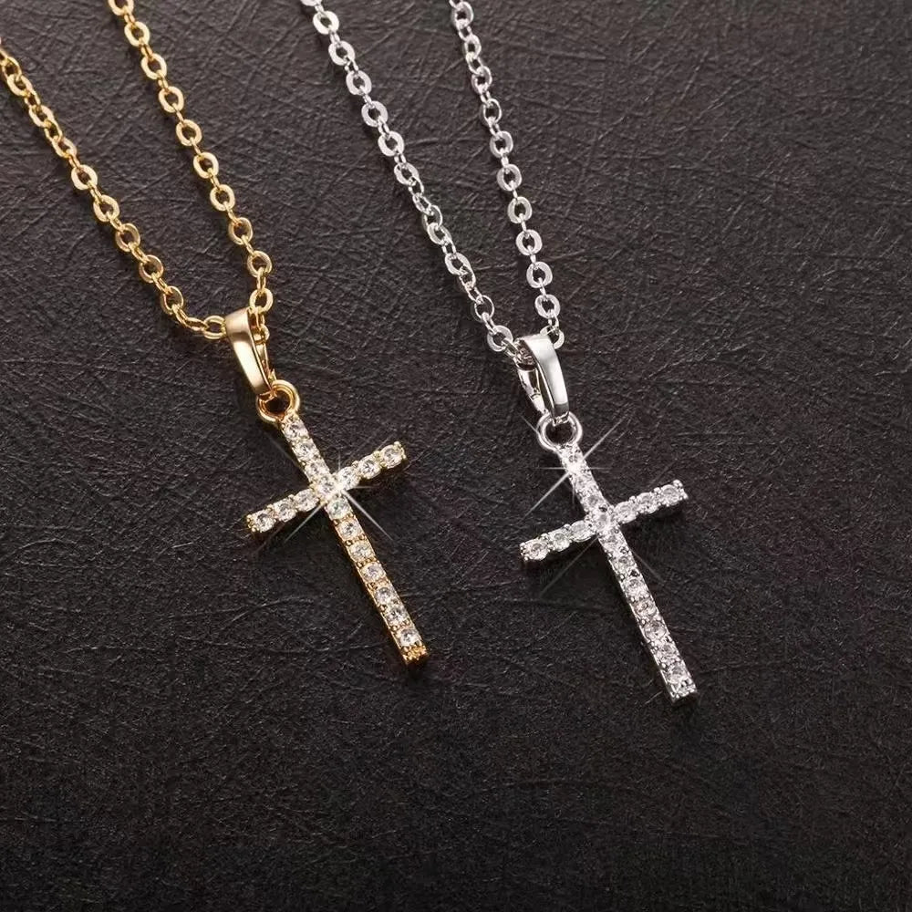 💎 Collar Cruz con Colgante de Zircón – Joyería Unisex Premium