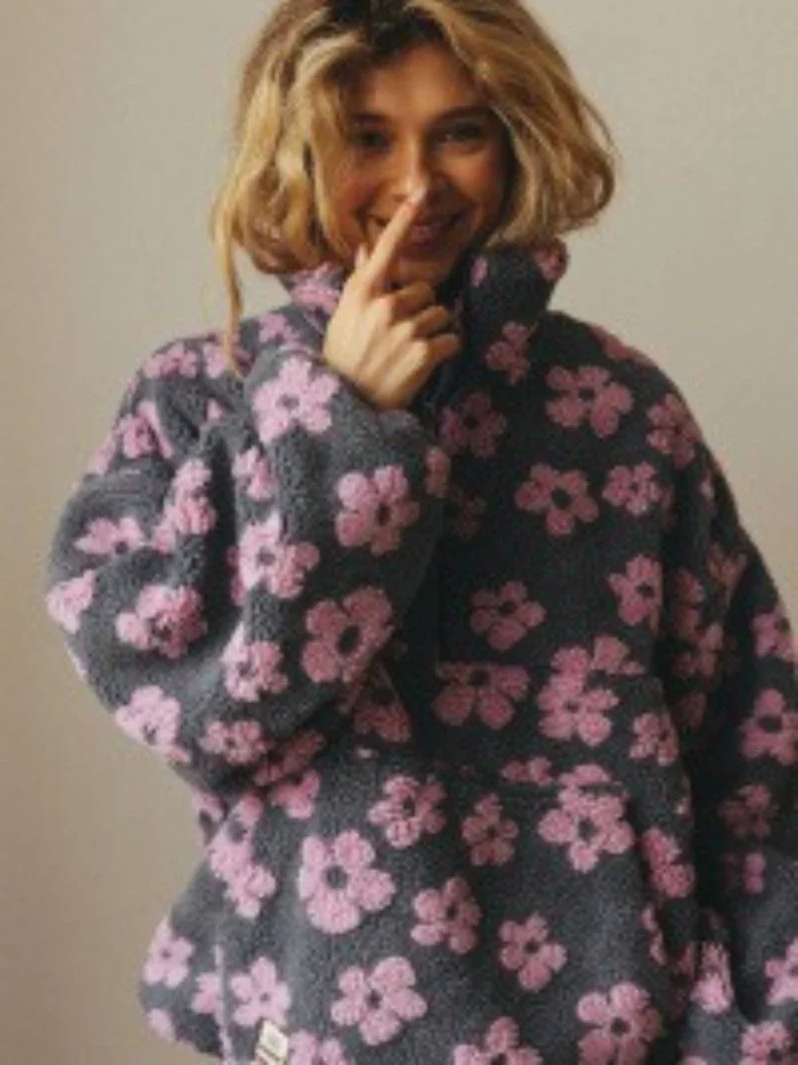 🌸 Pullover Sherpa Floral con Media Cremallera – Cálido y Estiloso